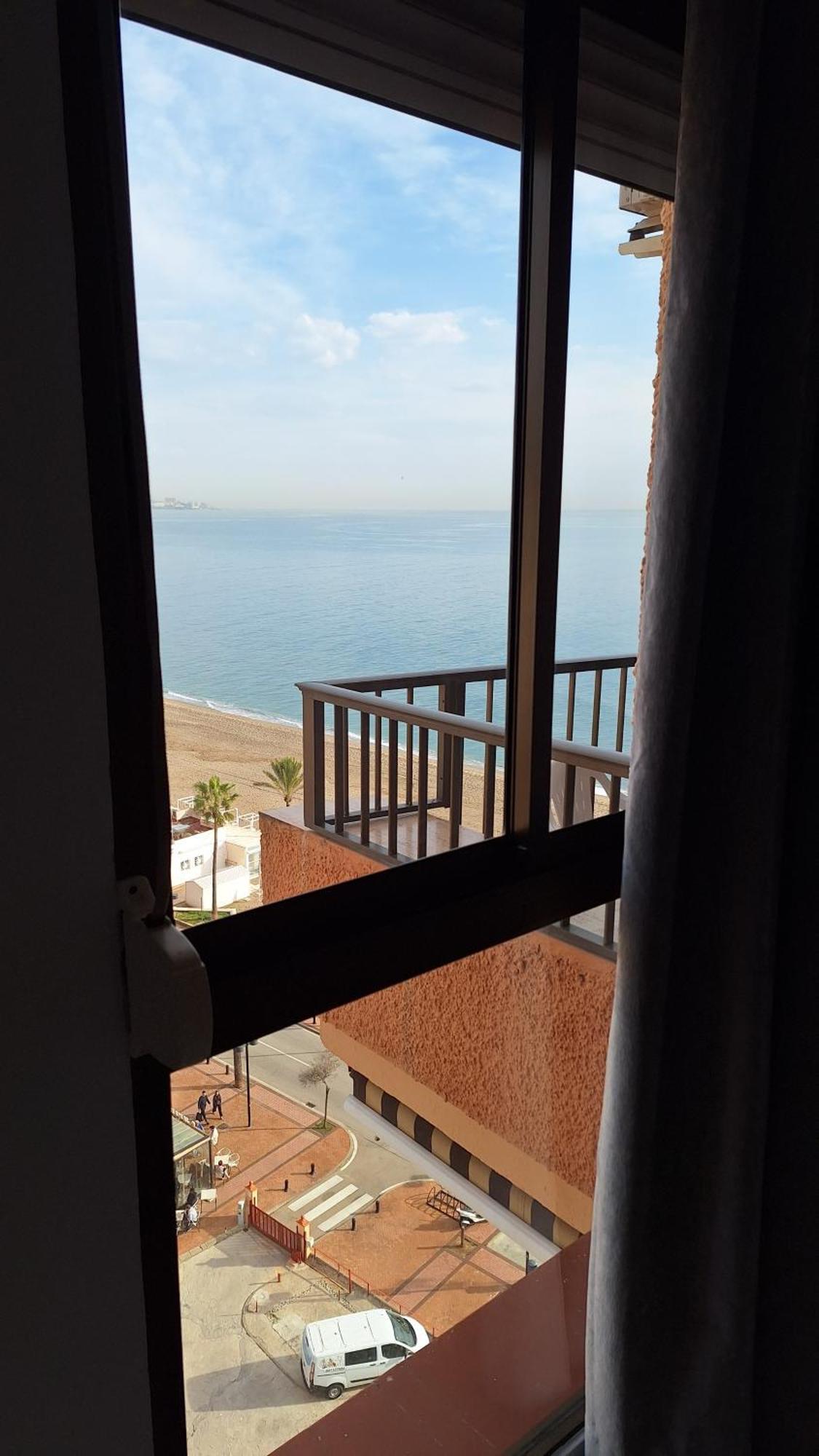 Perla 5, Primera Linea De Playa Y Centrico Fuengirola Exterior foto